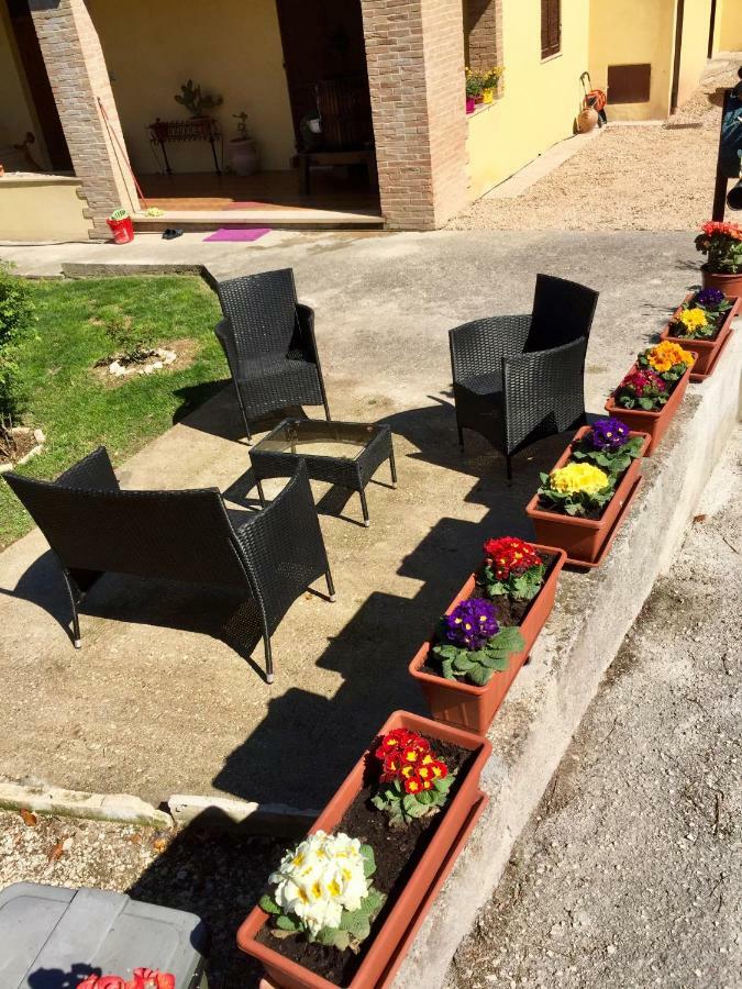 Il Girasole Lejlighed Castel Ritaldi Eksteriør billede