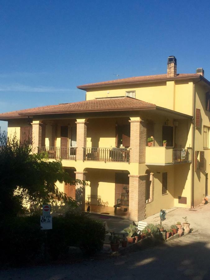 Il Girasole Lejlighed Castel Ritaldi Eksteriør billede